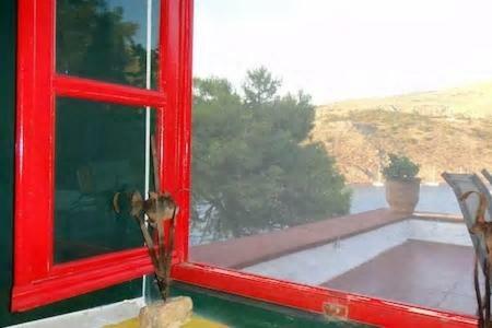 Tramontana Villa Ýdra Eksteriør bilde